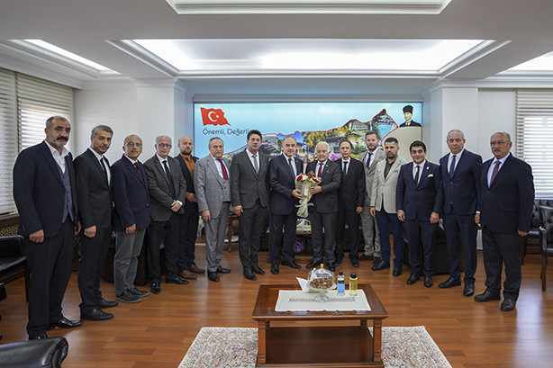 Visit to Yalova Governor Muammer Erol from YTSO