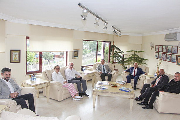 Termal Belediye Başkanı ve YATUB Başkanı H.Sinan Acar, YTSO’yu ziyaret etti.