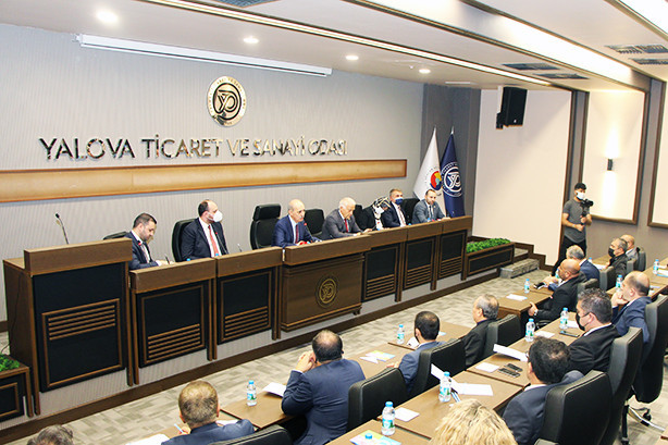 AK Parti Acting Chairman Numan Kurtulmuş Visited Yalova Chamber of Commerce and Industry