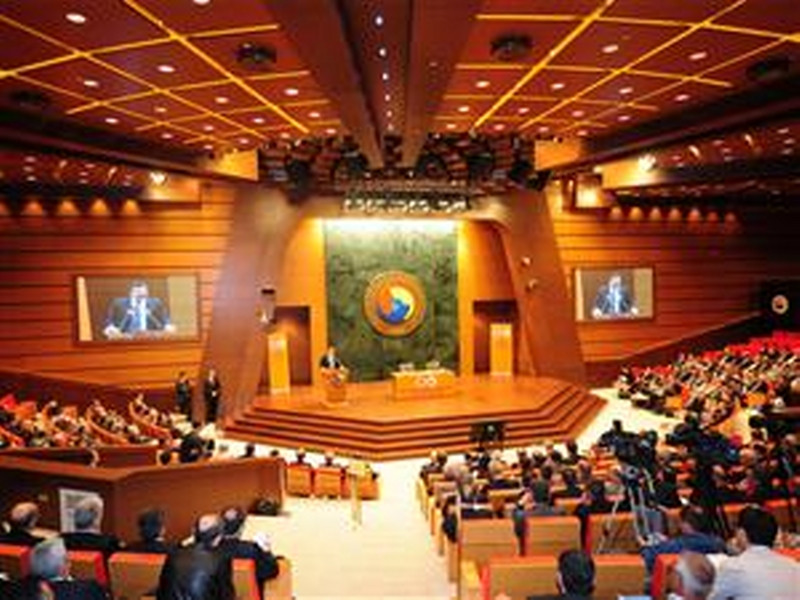YTSO Yönetim Kurulu Başkanı Celal ÖZEL, TOBB’nde Ekonomi Bakanı Zafer ÇAĞLAYAN’ın katılımı ile gerçekleştirilen “Yeni Teşvik Sistemi” bilgilendirme toplantısına iştirak etti.