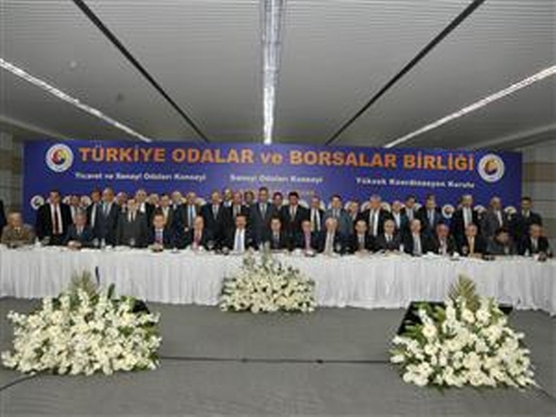 Celal Özel, TOBB Sanayi Odaları ve Ticaret Odaları Konsey Toplantıları ve Yüksek Koordinasyon Kurulu toplantısına iştirak etti.