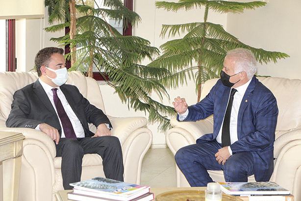 DEVA Partisi Genel Başkanı Ali Babacan, Odamıza ziyarette bulundu.